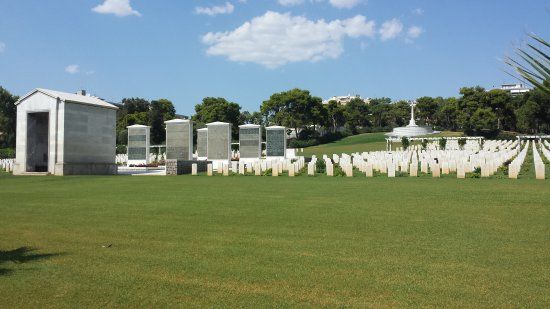 Phaleron War Cemetery, Athene