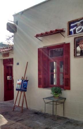Avlitis Art, Athene