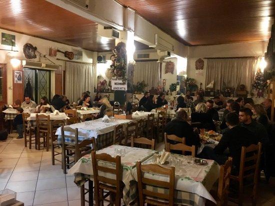 Taverna Trichonida