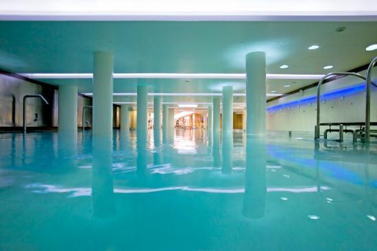 Hiltonia Spa, Athene