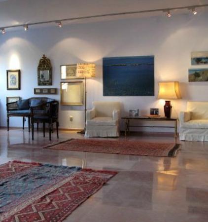 Angelos and Leto Katakouzenos Foundation, Athene